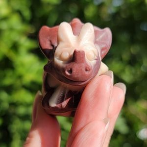 (CHIPPED) NEW 1.5" x 2.5" CHOCOLATE CALCITE TRICERATOP